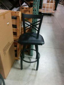 820 Catalina Swivel Bar Stool