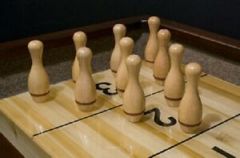 Shuffleboard Bowling Pin Set