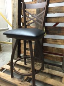 820 Catalina Swivel Bar Stool