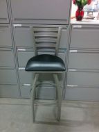 410 Contessa Swivel Bar Stool